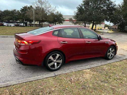 2019 Kia Optima S