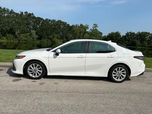 2021 Toyota Camry LE