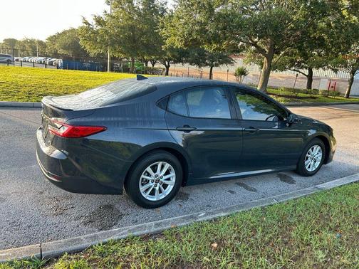 Underground 2026 Toyota Camry LE