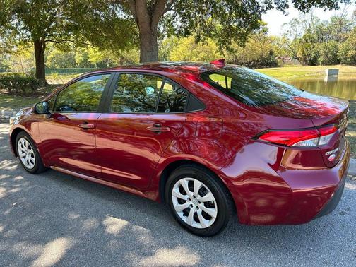 2025 Toyota Corolla Hybrid SE