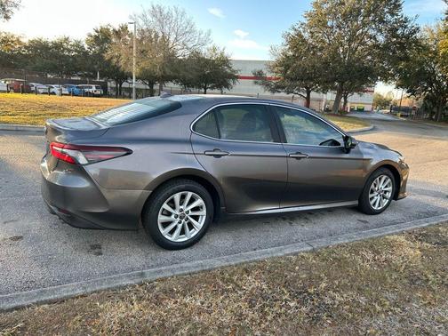 2021 Toyota Camry LE