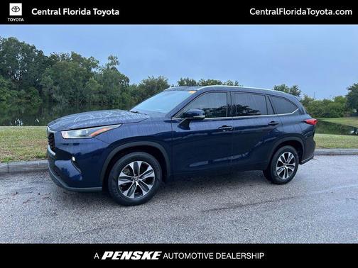 2021 Toyota Highlander XLE