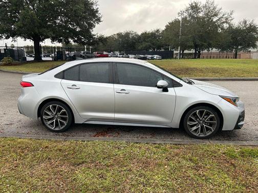 2022 Toyota Corolla SE