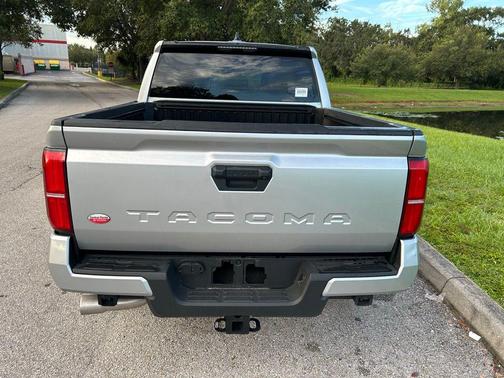 2024 Toyota Tacoma SR5
