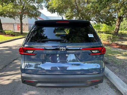 Storm Cloud 2024 Toyota Grand Highlander XLE