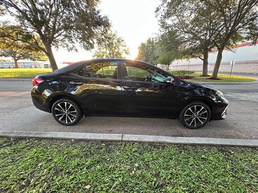 2019 Toyota Corolla SE