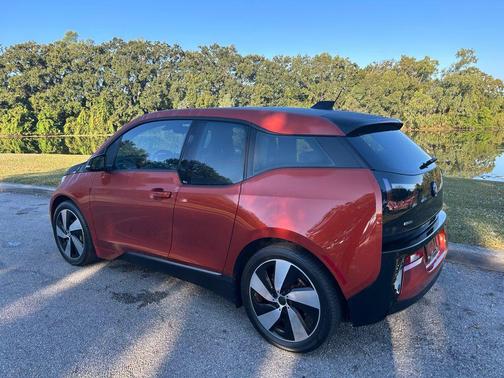2015 BMW i3 Base w/Range Extender