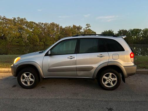 2001 Toyota RAV4 4WD