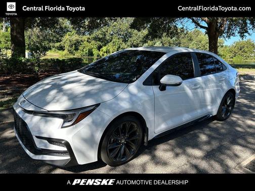 2025 Toyota Corolla SE