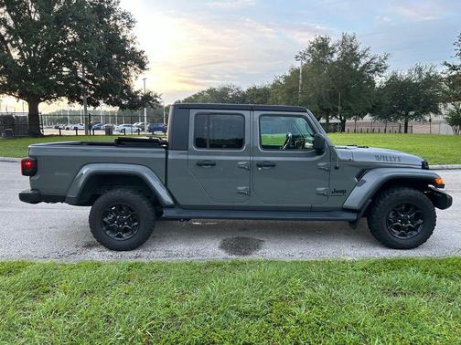 2023 Jeep Gladiator Willys 4x4