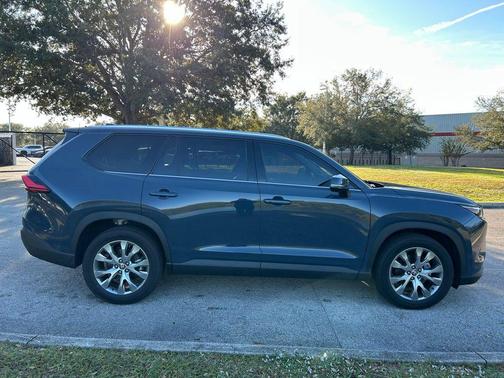 2024 Toyota Grand Highlander Limited