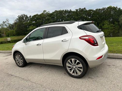 White Frost Tricoat 2019 Buick Encore Preferred