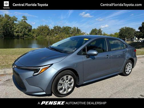 2025 Toyota Corolla Hybrid SE