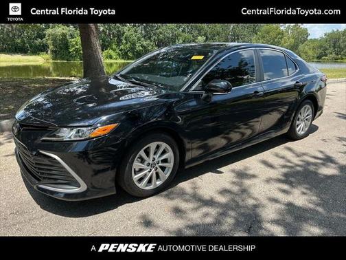 2022 Toyota Camry LE