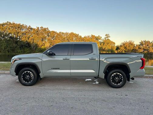 2025 Toyota Tundra SR5