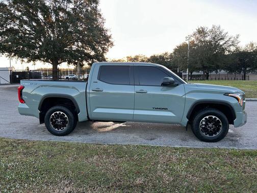 2025 Toyota Tundra SR5
