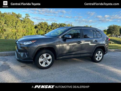 2021 Toyota RAV4 XLE
