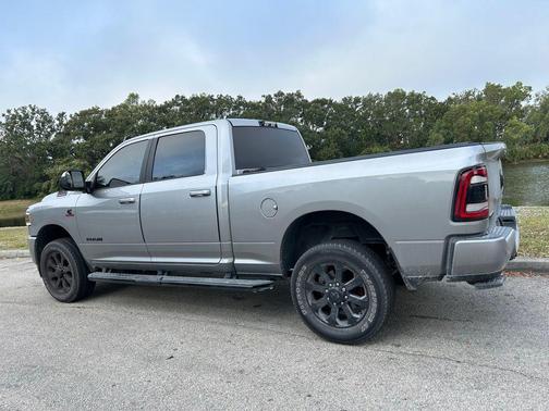 2019 RAM 2500 Big Horn Crew Cab 4x4 6'4' Box