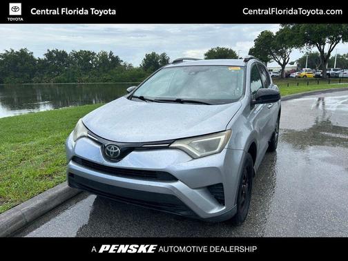 Silver Sky Metallic 2017 Toyota RAV4 LE