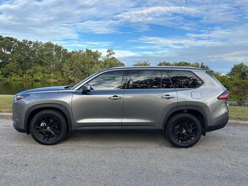 2025 Toyota Grand Highlander Platinum