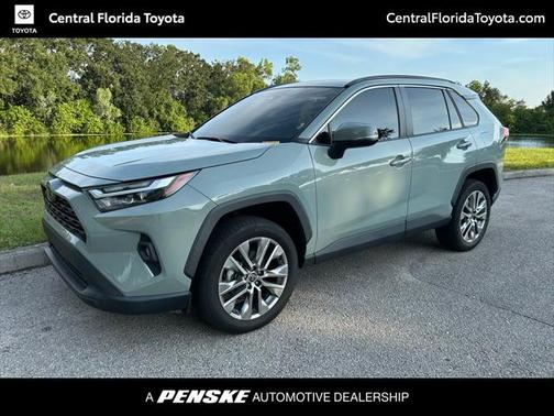 2022 Toyota RAV4 XLE Premium