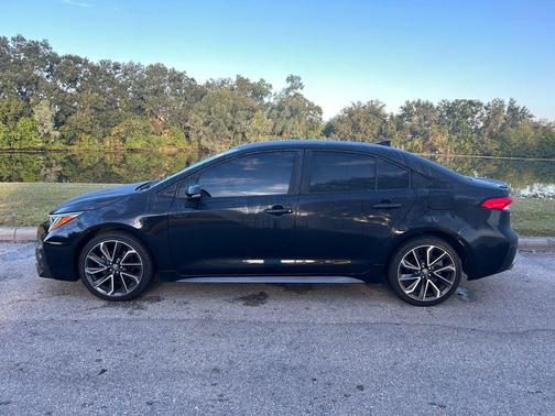 2020 Toyota Corolla SE