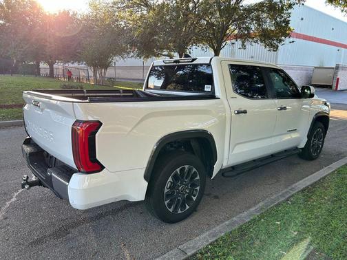 2024 Toyota Tundra Hybrid Limited