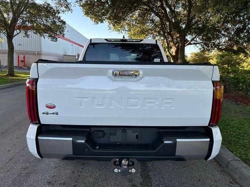 2024 Toyota Tundra Hybrid Limited