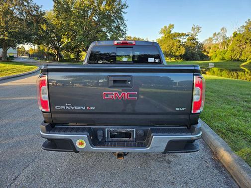 2017 GMC Canyon SLT