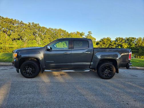 2017 GMC Canyon SLT