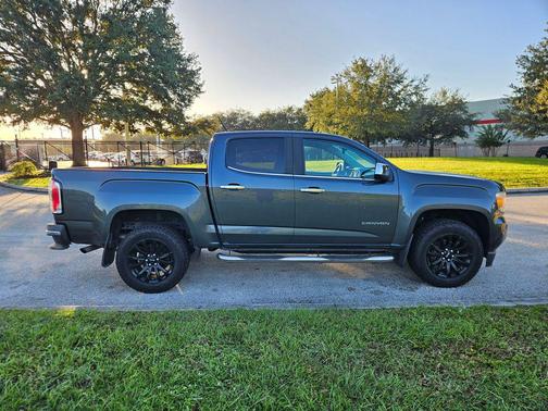 2017 GMC Canyon SLT