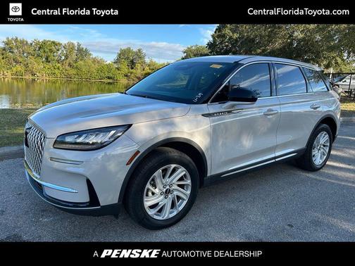 2023 Lincoln Corsair Standard