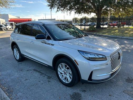 2023 Lincoln Corsair Standard