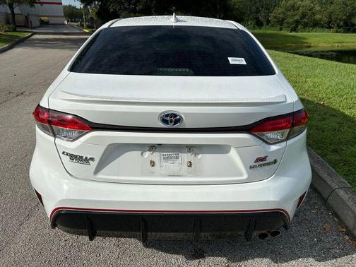 2023 Toyota Corolla Hybrid XLE
