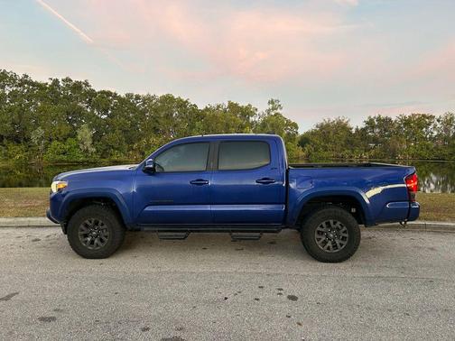 2023 Toyota Tacoma SR5