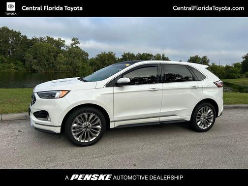 2021 Ford Edge Titanium