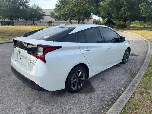 2021 Toyota Prius XLE