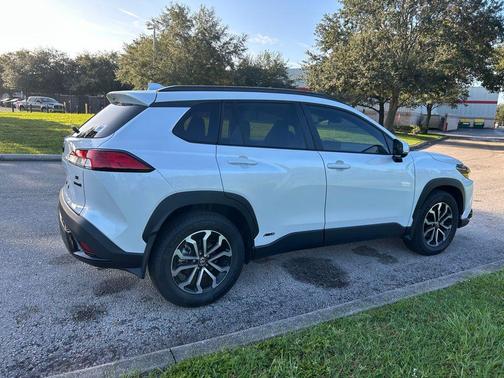 2024 Toyota Corolla Hybrid SE