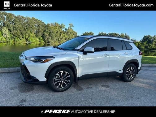 2024 Toyota Corolla Hybrid SE