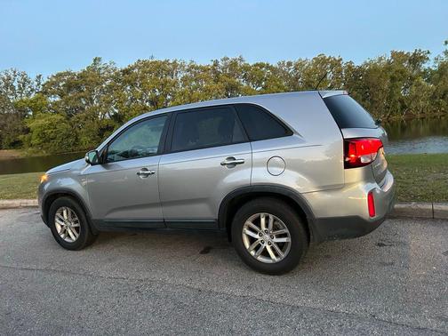 2015 Kia Sorento LX
