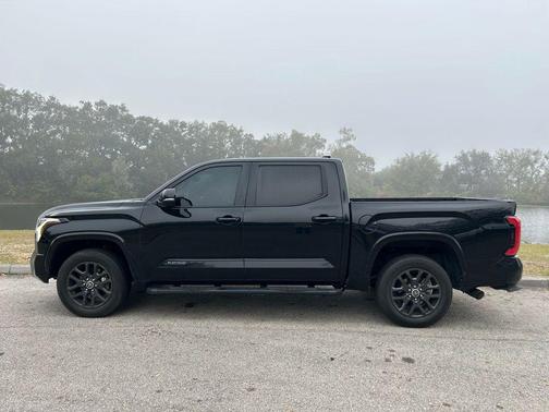 2023 Toyota Tundra Platinum