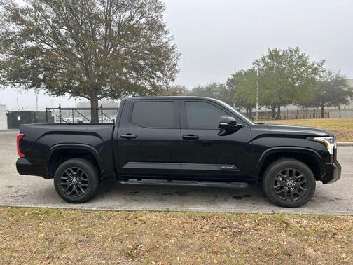 2023 Toyota Tundra Platinum