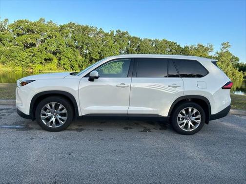 2024 Toyota Grand Highlander Limited