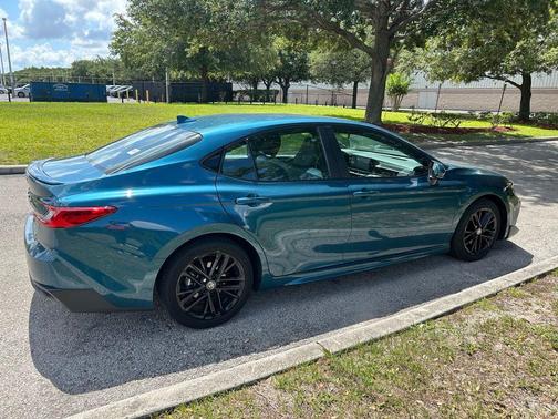Ocean Gem 2025 Toyota Camry SE