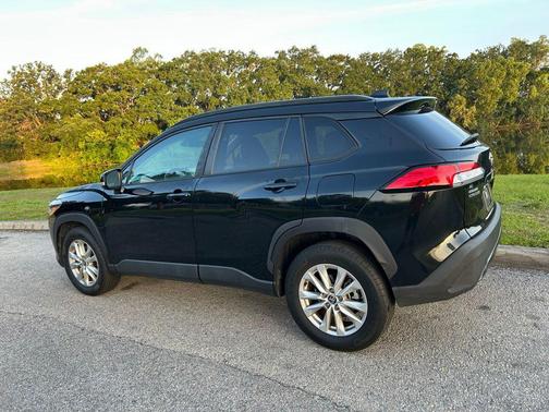 Jet Black 2022 Toyota Corolla Cross LE