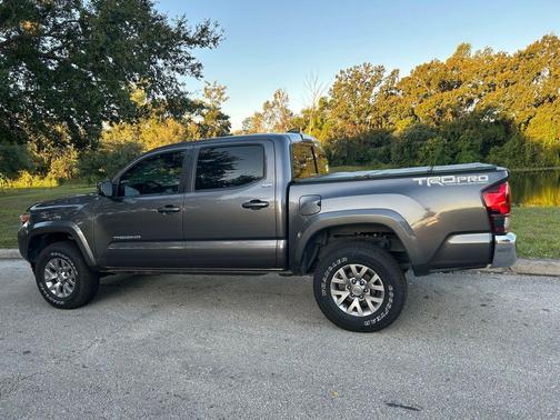 2018 Toyota Tacoma SR5