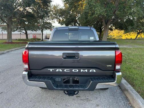 2018 Toyota Tacoma SR5