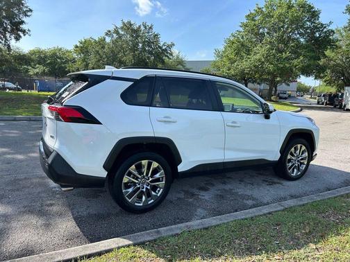 Super White 2019 Toyota RAV4 XLE Premium