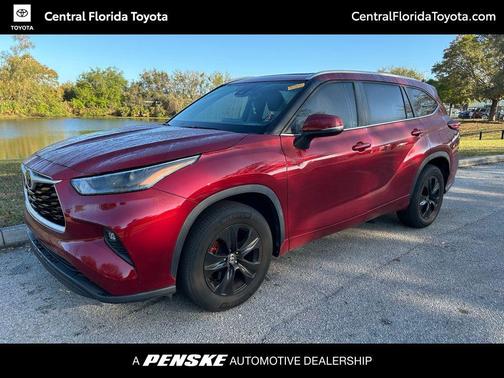 2023 Toyota Highlander XLE