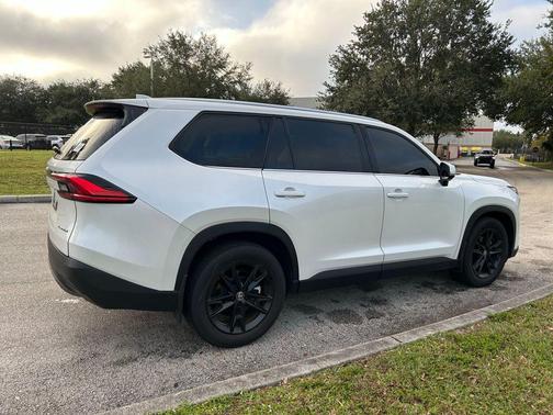 2024 Toyota Grand Highlander Platinum